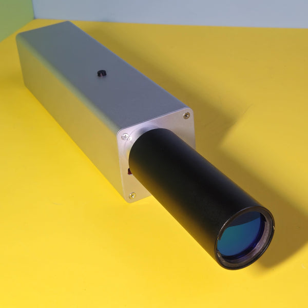 YZ130-DIY Laser Cannon. Handheld 130W (Battery DC 16.8V 5Ah; Wavelength 915). Range 15 m. Battery life 5 years, with fast charging.